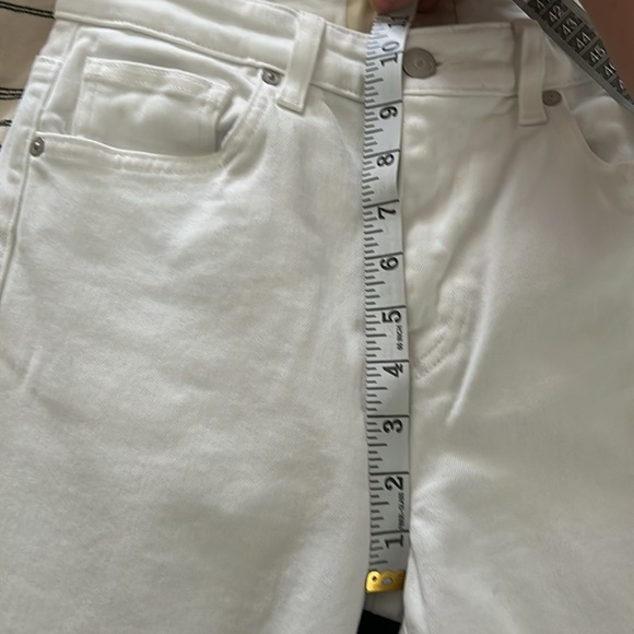 Anthropologie X CQY Straight Leg High Rise Jeans in White. Size 28X26 - Picture 8 of 16